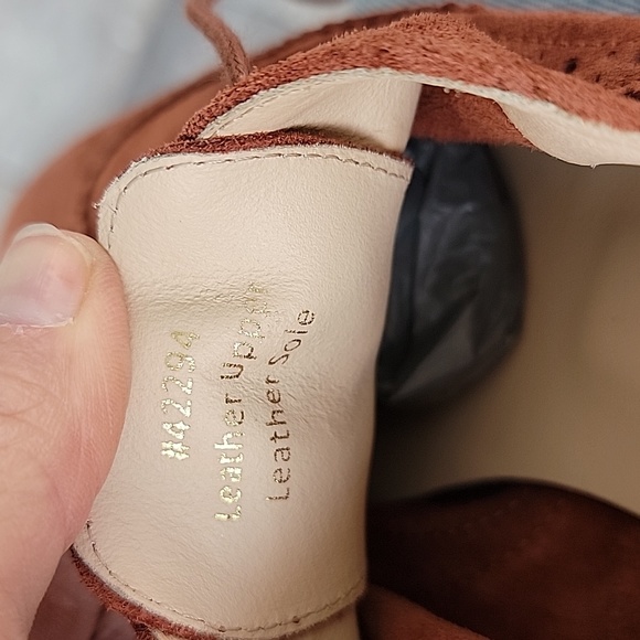 Garnet Hill Felisa Soft Oxford Sz 8.5 Made in Italy Suede Burnt Orange - Picture 13 of 13